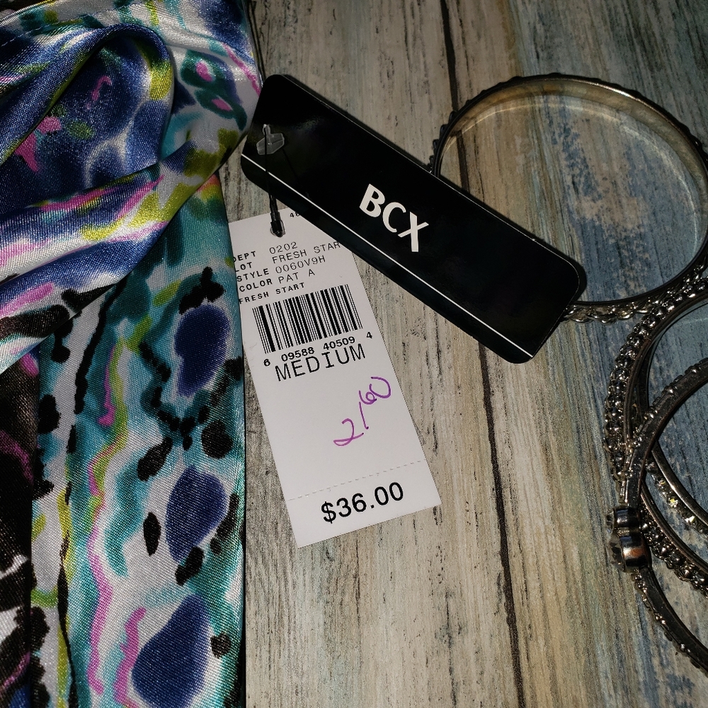 BCX Crop Top - Picture 7 of 8